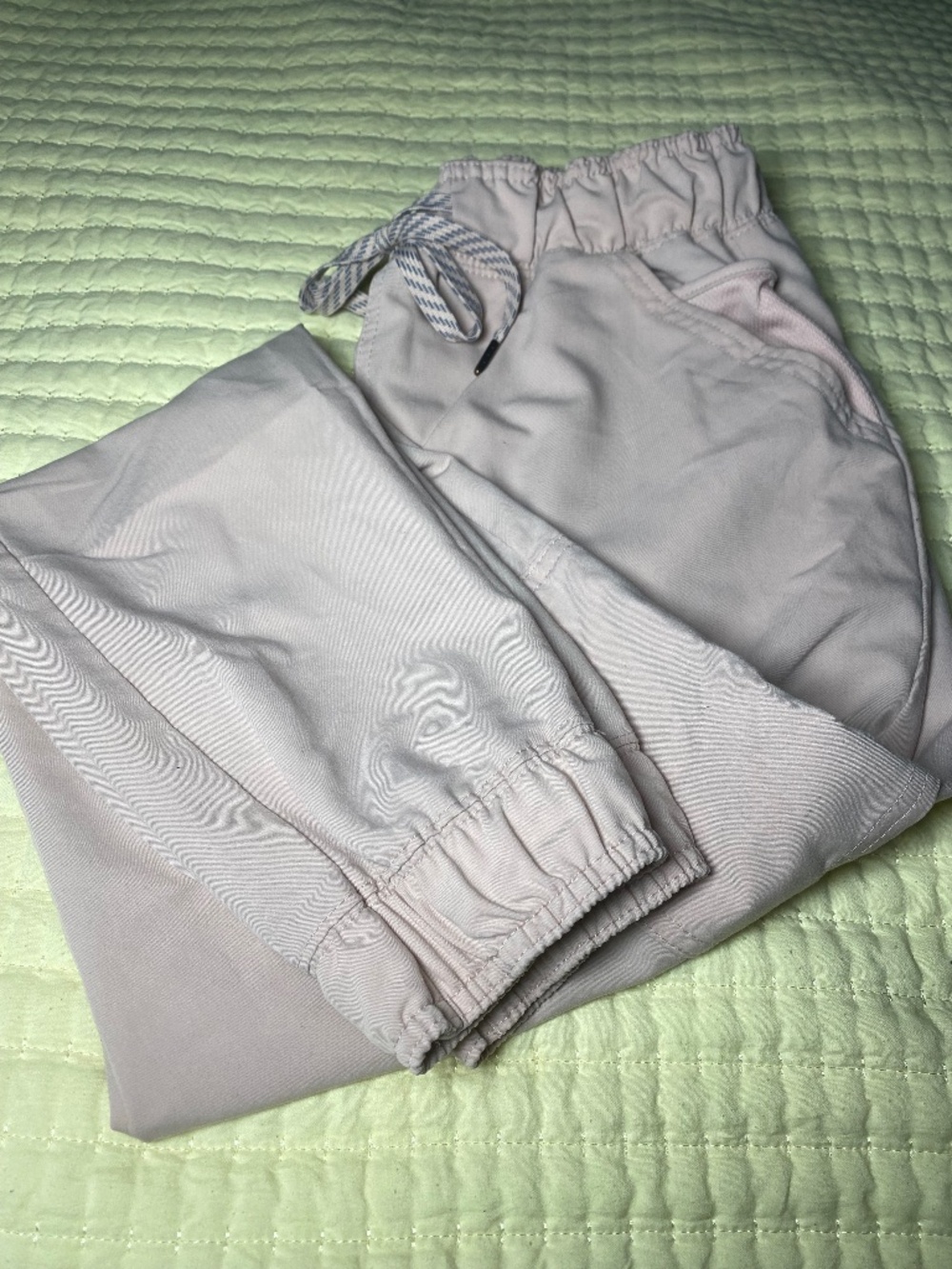 Jaamuu woman's jogger scrub pants